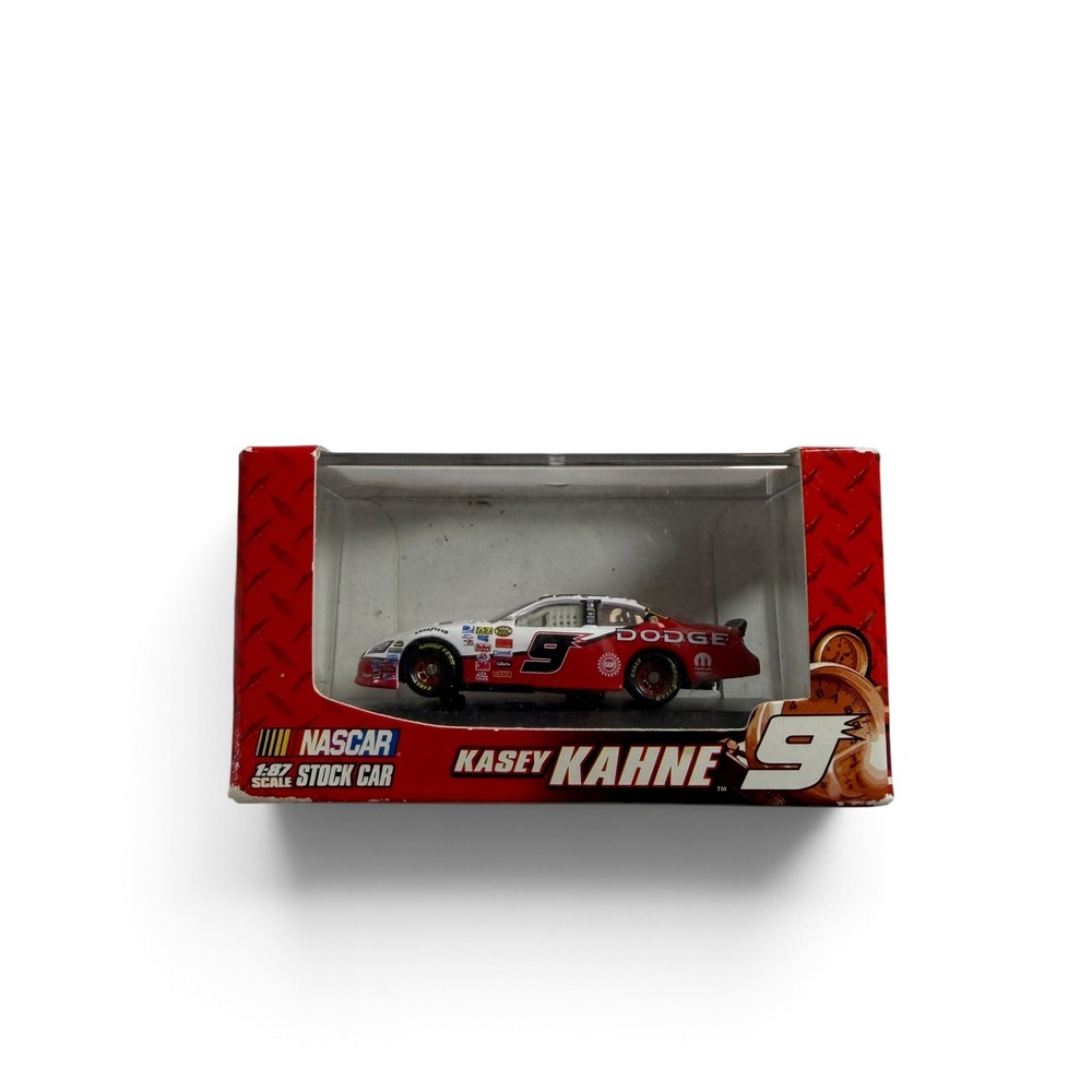Winners Circle Kasey Kahne 9 Dodge Charger 1:87 Scale NASCAR Diecast Stock Car